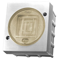 Biały łącznik natynkowy bryzgoszczelny Ospel Lambda z transparentną klapką ochronną